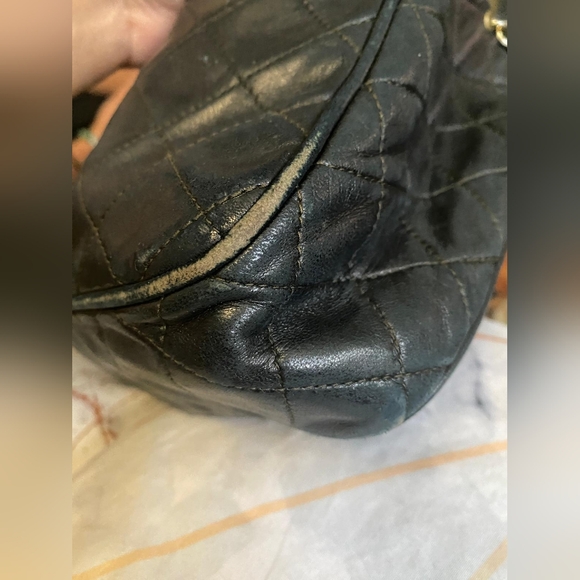 SOLD!!!Authentic Chanel single flap - Picture 5 of 16